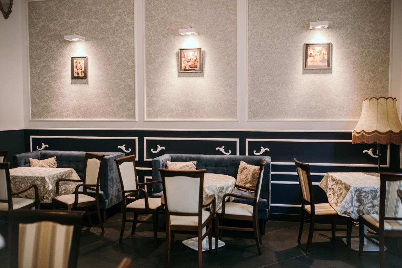Bed and Breakfast Bristol Economy Бытом Экстерьер фото